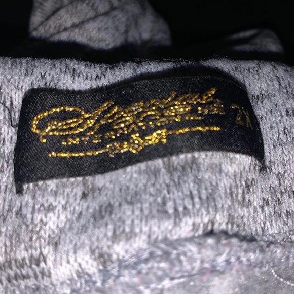 Sweat pants. - Picture 4 of 4